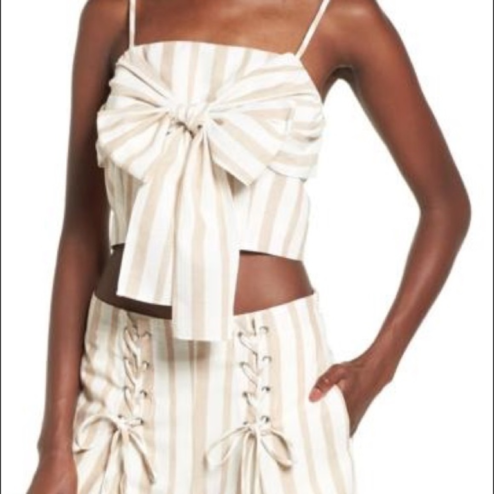 Chriselle JOA (REVOLVE brand) stripe front crop top size S